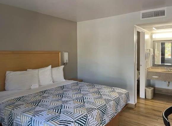 Motel 6 Riviera Beach Fl 外观 照片
